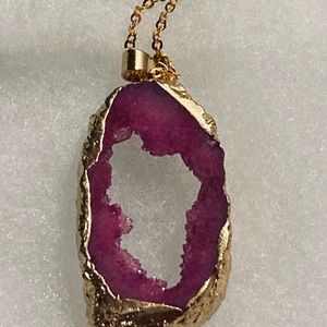 NEW Beautiful Faux Gold Wrapped Pink Geode